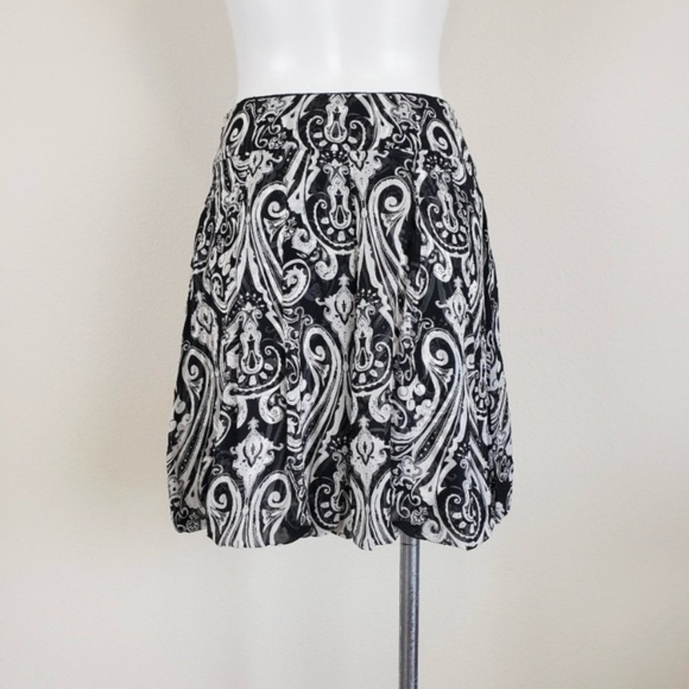 WHITE HOUSE BLACK MARKET Silk Paisley Bubble Hem Mini Skirt 10